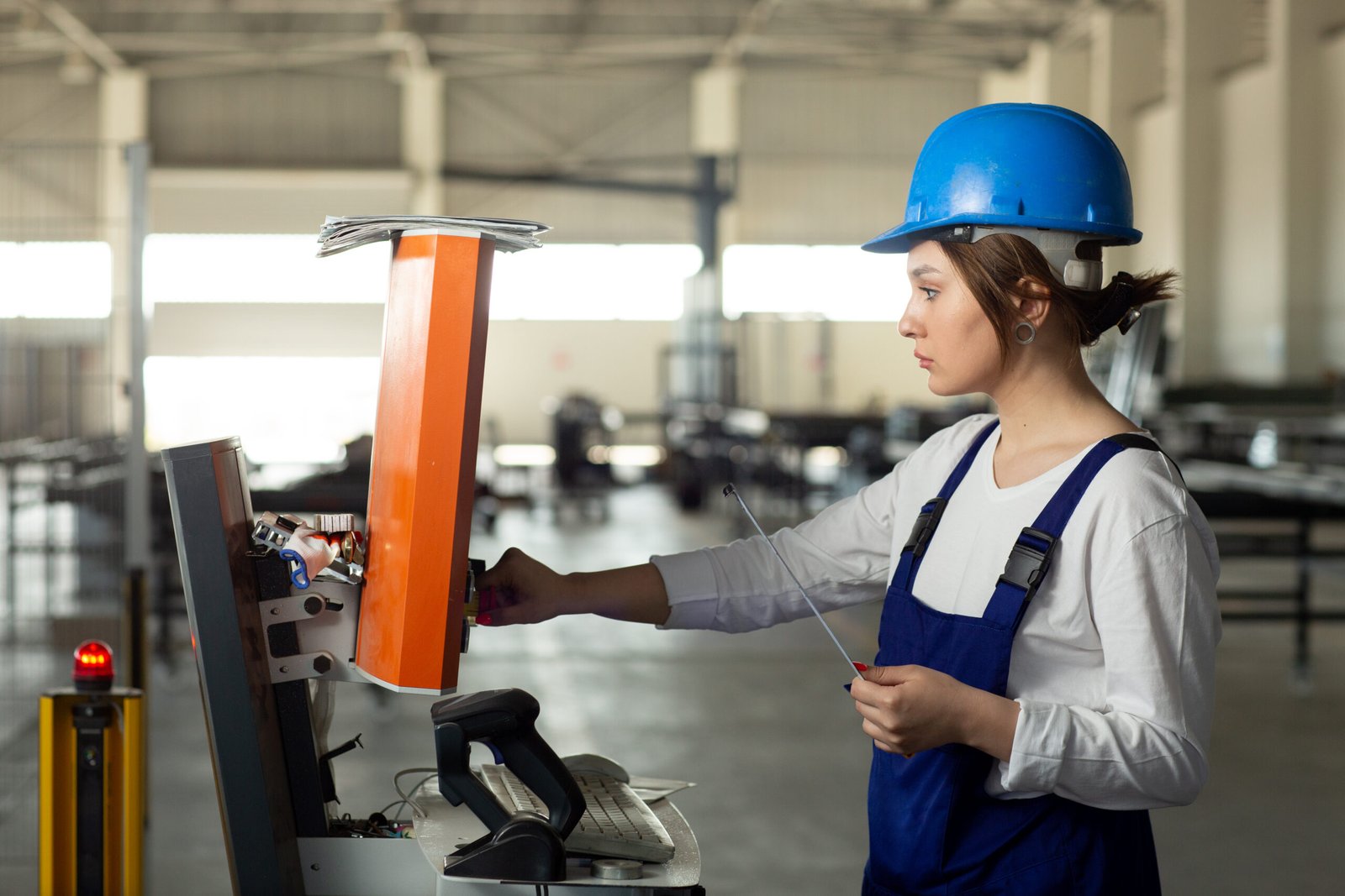 Machinery equipment manufacturing hero image