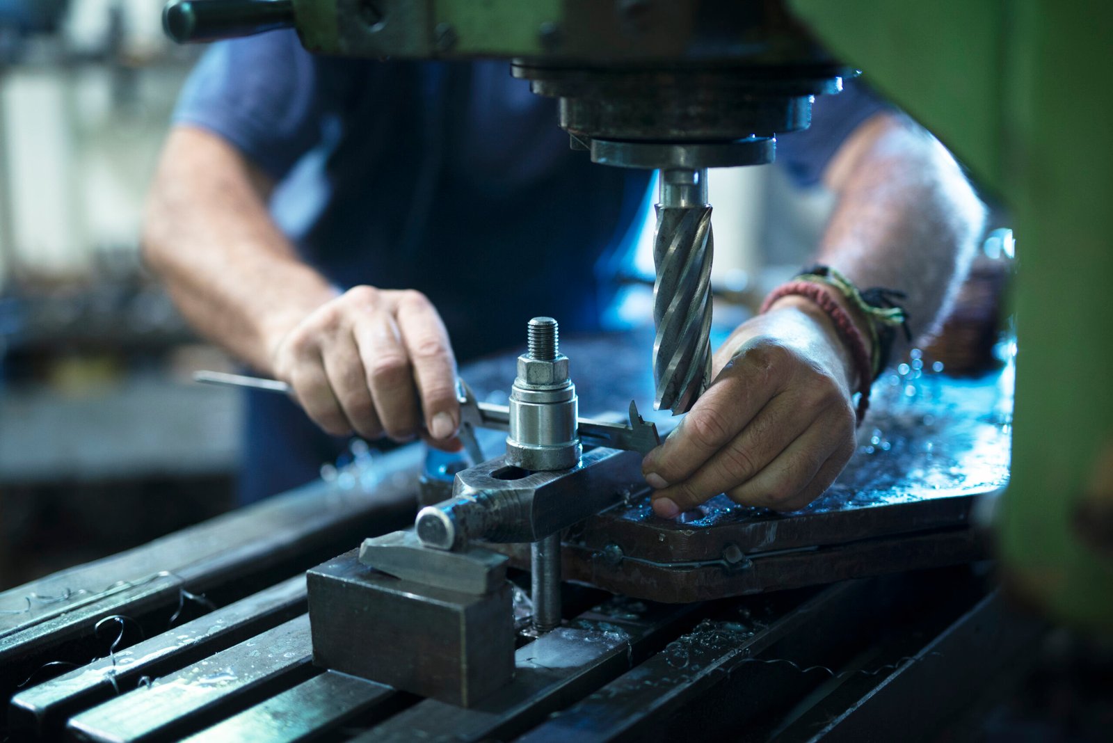 Steel die tooling for aluminium casting